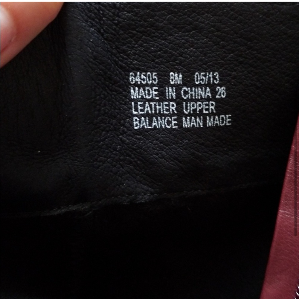 clarks burgundy leather booties - Picture 4 of 5